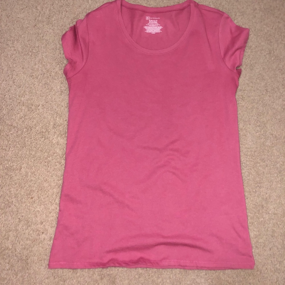 Short sleeve soft material t shirt